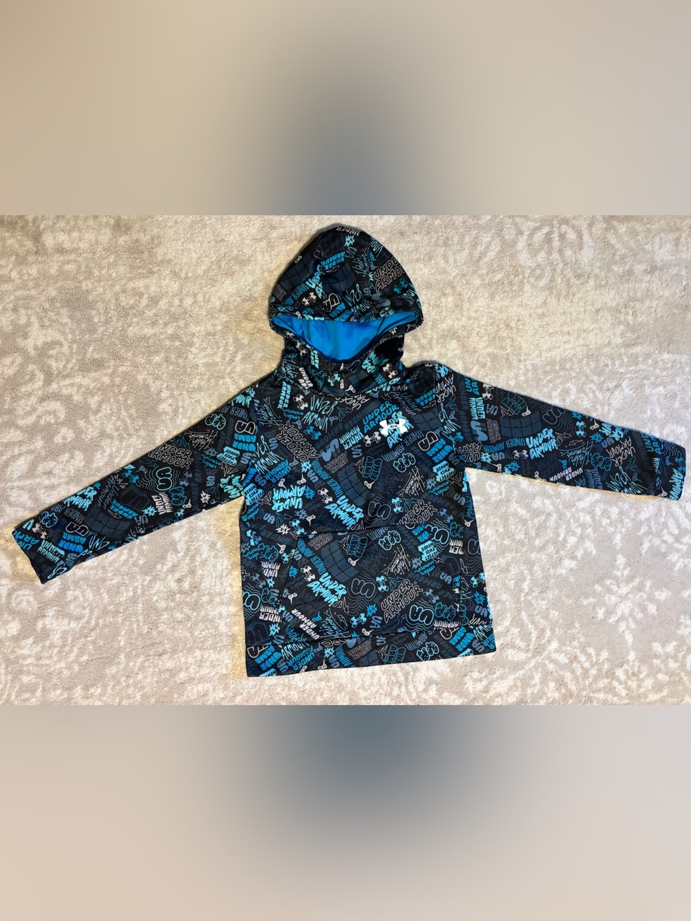 Under Armour - Kid Pull Over Hoodie Sweatshirt w/ Blue & Black Logo Graphics